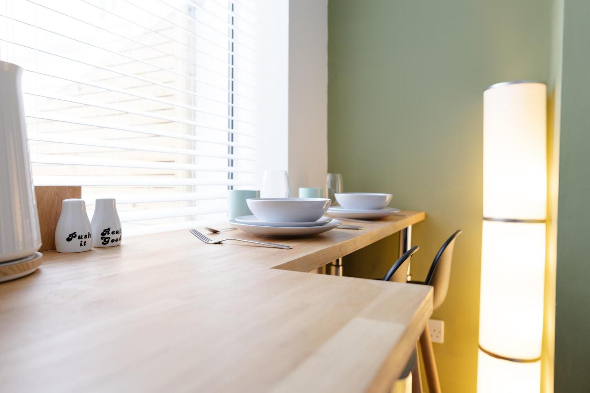 Bay City Studio Apartments Cardiff Eksteriør bilde